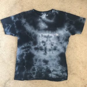 **SOLD** Billabong Men's Shirt